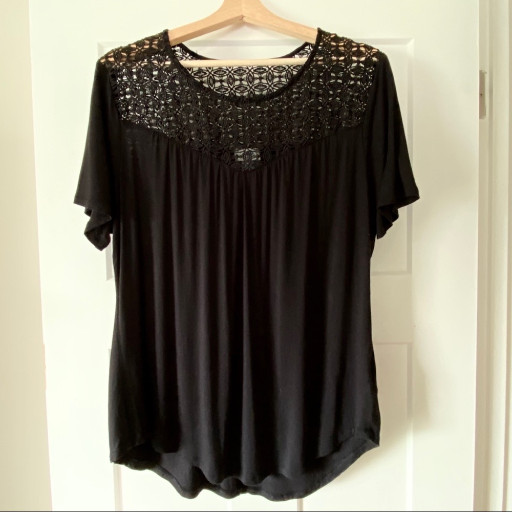 Lace Top Black Tee